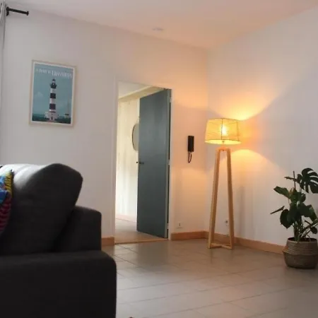 Apartmán Rochefort, 4 Pieces, 6 Personnes - Fr-1-246b-44 *