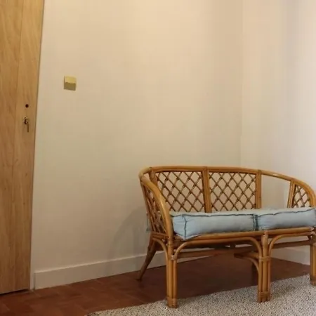 Apartmán Rochefort, 4 Pieces, 6 Personnes - Fr-1-246b-44